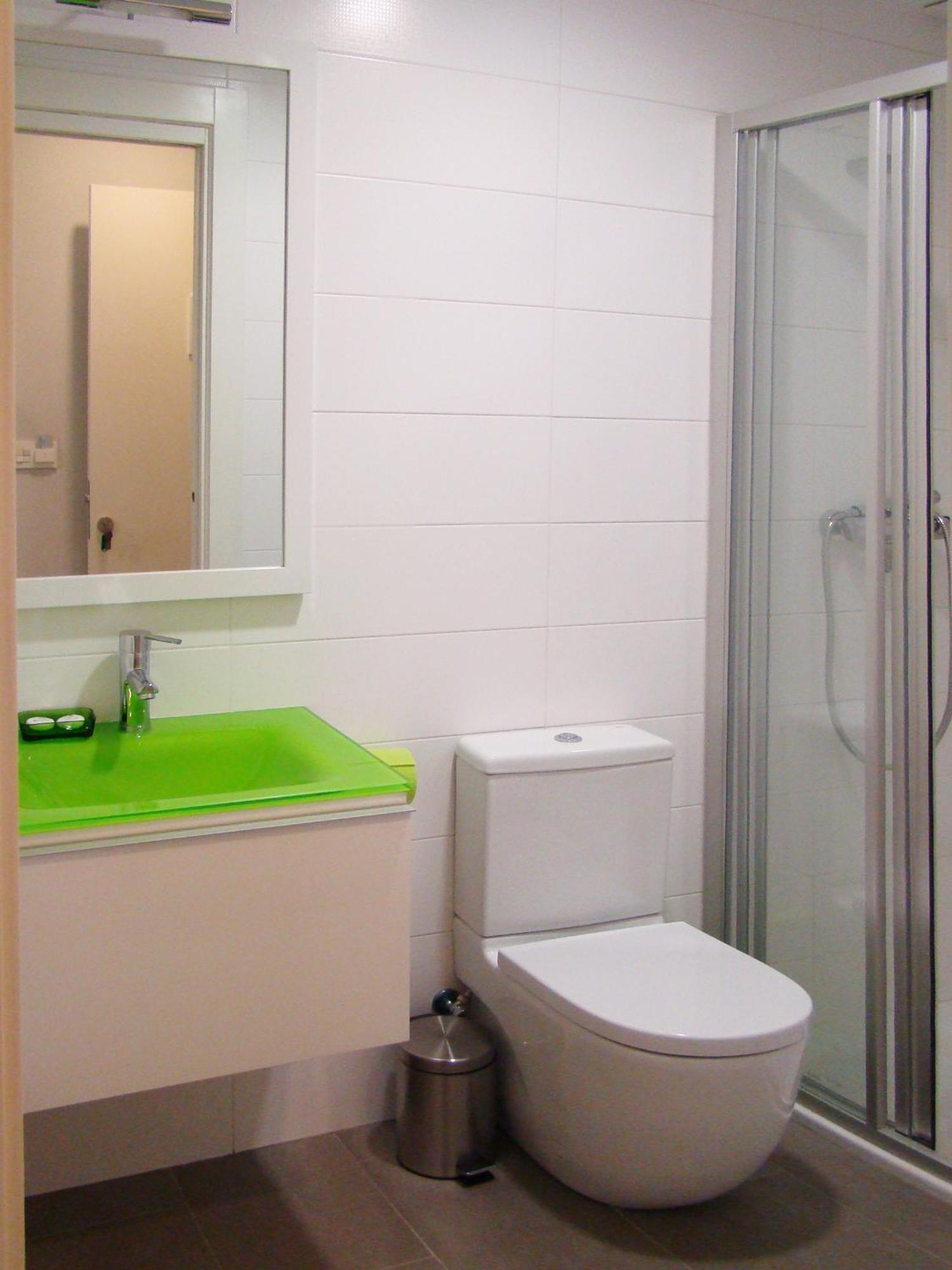 Bekale Hotel Ea Екстериор снимка